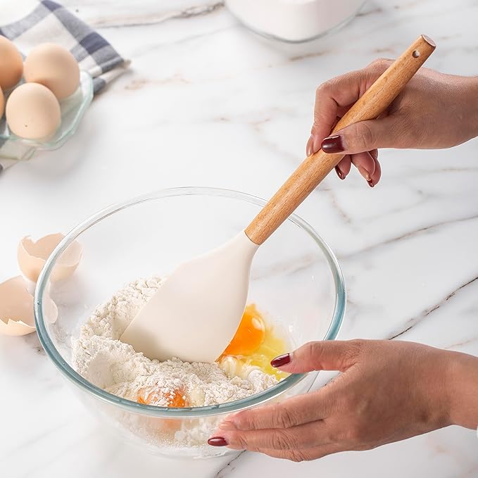 Choosing Bowl Materials: Multi-Use Mixing Bowls for Every Kitchen
