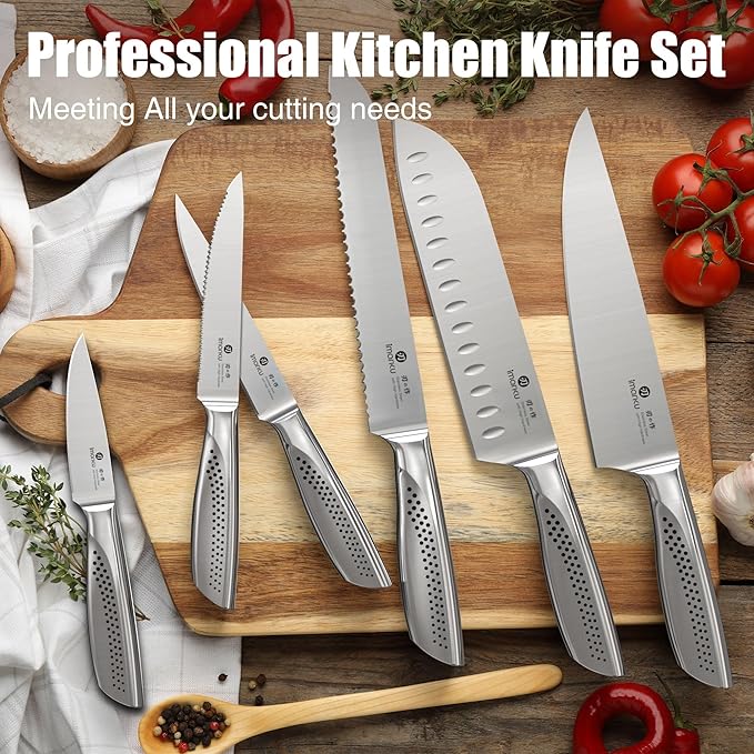 Essential Food Prep Tools to Use with Your Kitchen Knives