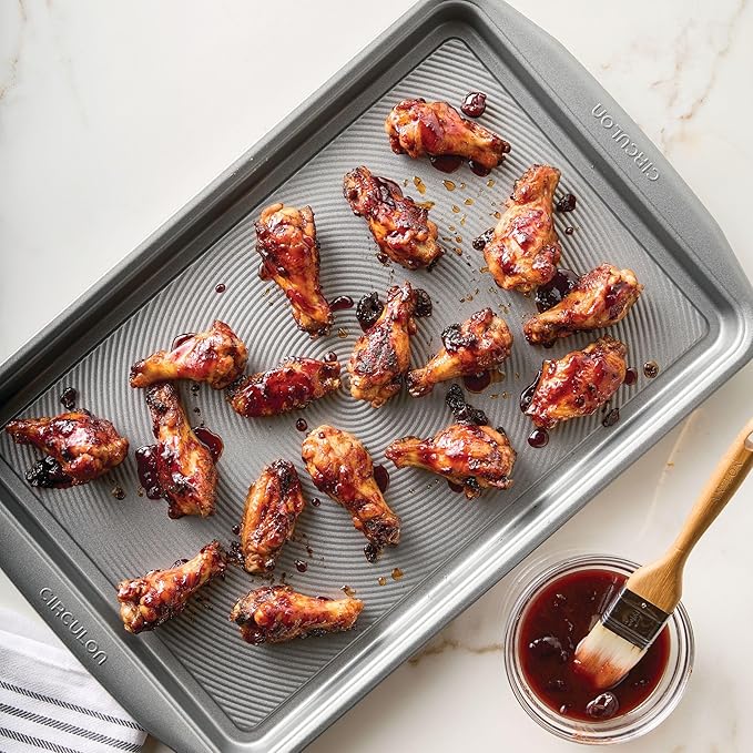 Best Baking Sheets for Crispy Cookies and Even Baking