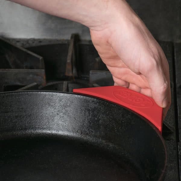 Lodge Silicone Assist Handle Holder - Dishwasher Safe Hot Handle Holder Designed for Traditional Lodge Cast Iron Dual Handle Products - Reusable Heat Protection Up to 450° - Red