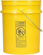 House Naturals 5 Gallon Food Grade Plastic Bucket with Air Tight Screw on Lid Made in USA Container (Yellow Bucket with Green Lid)