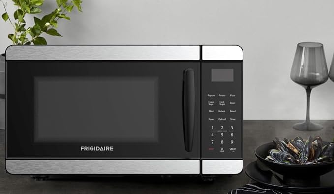 FRIGIDAIRE EMW727 0.7 Cubic Foot Microwave, Stainless Steel