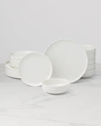 Oneida 899204 24 Seven White 18-Piece Dinnerware Set, Service For 6
