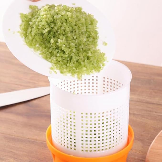 Hand Press Vegetable Squeezer 6.29X4.72X4.72In Manual Food Dehydrator for Dumpling Filling Water Removal Easy Clean Kitchen Tool