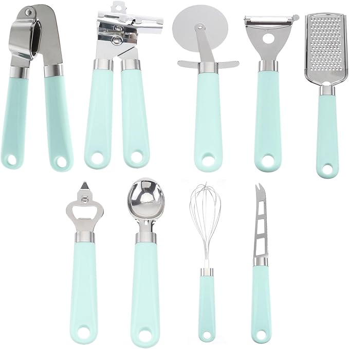 Green Plastic Handle Baking Utensils Set with Heat-resistant Kitchen Tools for Non-stick Cookware Easy-clean Cooking Gadgets for Home Baking and Cooking Essentials
