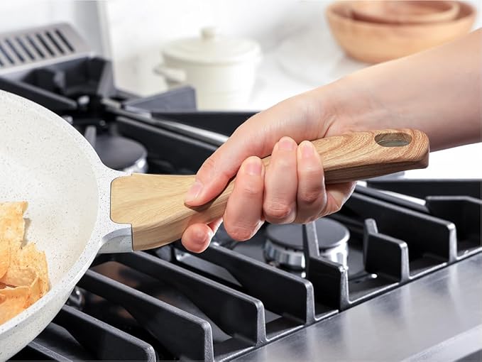 SENSARTE Nonstick Ceramic Frying Pan Skillet, 9.5 Inch Omelet Pan, Healthy Non Toxic Chef Pan, Induction Compatible Egg Pan with Heat Resistant Handle, PFAS-Free (Pack of 2)