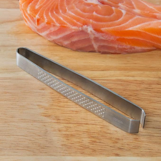 Mercer Culinary Standard Fish Bone Tweezer, 4-5/8 x 1/2 Inches , Stainless Steel