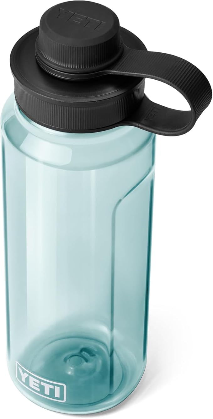 YETI Yonder Water Bottle with Yonder Tether Cap, Lightweight, Leakproof and BPA-Free