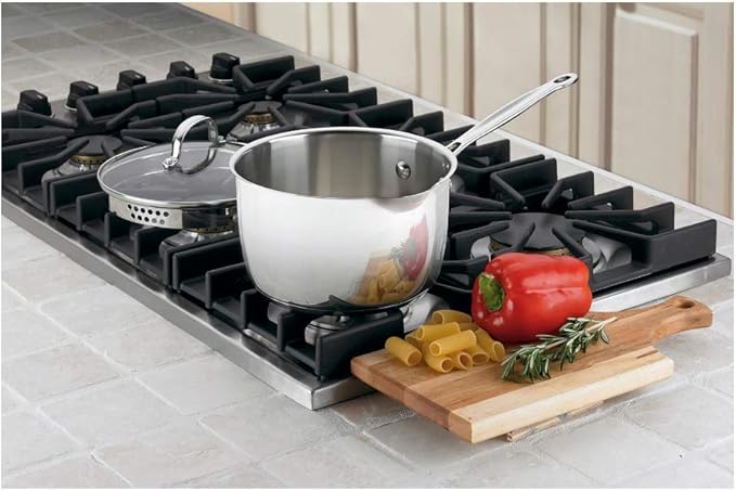 Cuisinart 7193-20P Chef's Classic Stainless 3-Quart Cook and Pour Saucepan with Cover
