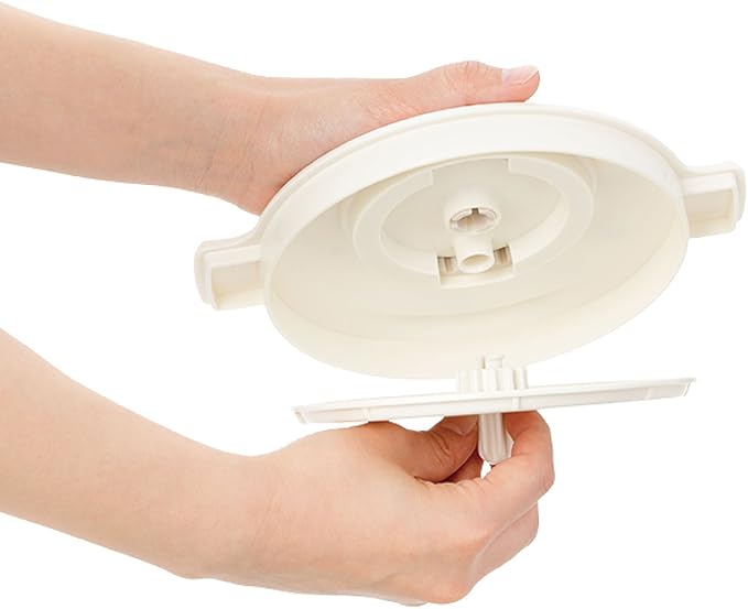 Risu Liberalista Salad Spinner, Vegetable Drainer, White, 0.6 gal (2.3 L), Made in Japan