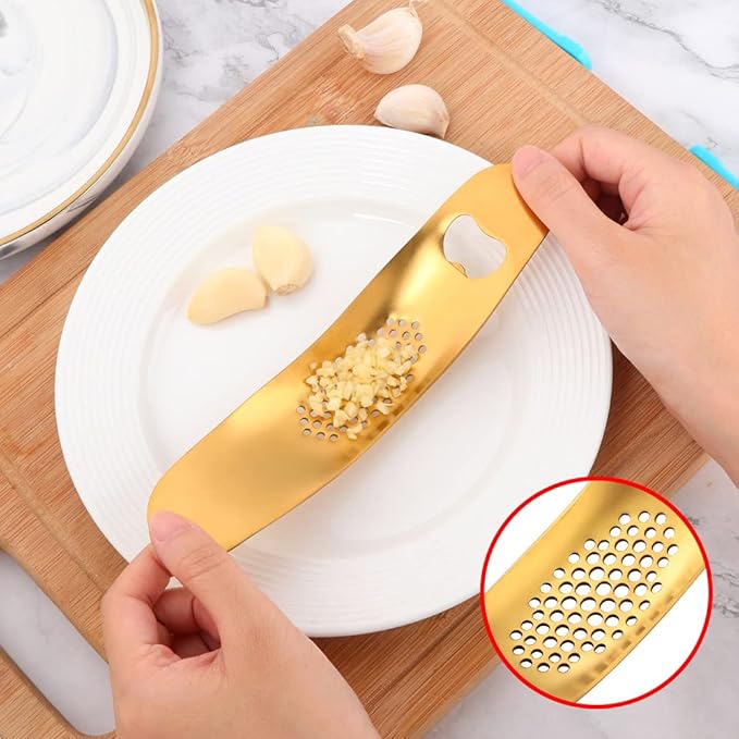 MINGYU Professional Kitchen Accessories 4pcs - Gold Box Grater 4 Sides, Garlic Press Stainless Steel, Potato & Apple Peeler, Stainless Steel Corn Peeler, Best For Vegetables & Fruits