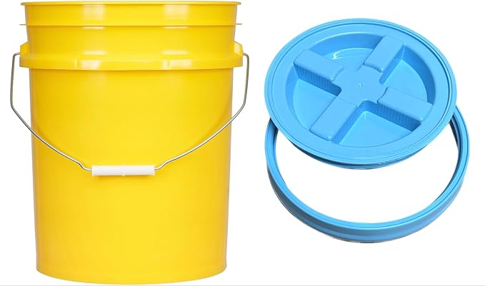House Naturals 5 Gallon Food Grade Plastic Bucket with Air Tight Screw on Lid Made in USA Container (Yellow Bucket with Aqua Lid)