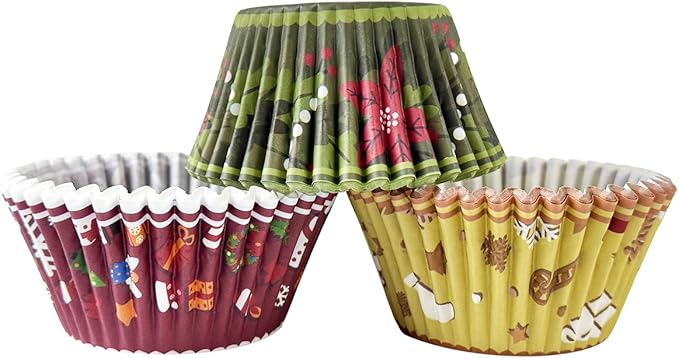 qiqee Christmas Standard Cupcake Liners Cupcake Cups 300-Count Food Grade Gradient 6 Design Christmas Gingerbread Man Cupcake Papers Baking Cups Cupcake Wrappers(Standard Size)
