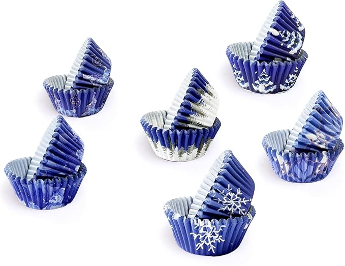 qiqee Christmas Standard Cupcake Liners Cupcake Cups 300-Count Food Grade Gradient Design Cupcake Papers Baking Cups Cupcake Wrappers for Christmas(Standard Size)