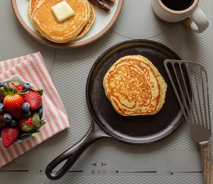Lodge Cast Iron Set - Pre-Seasoned Kitchen Set - Skillets, Griddle & Dutch Oven Included - PFAS-Free Non-Toxic Cookware - 5-Piece Set