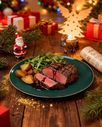 PULOTE 200PCS Green Plastic Plates - Heavy Duty Green Disposable Include 100 Each (10 inch Dinner & 7 inch Dessert) Plates for Christmas Party