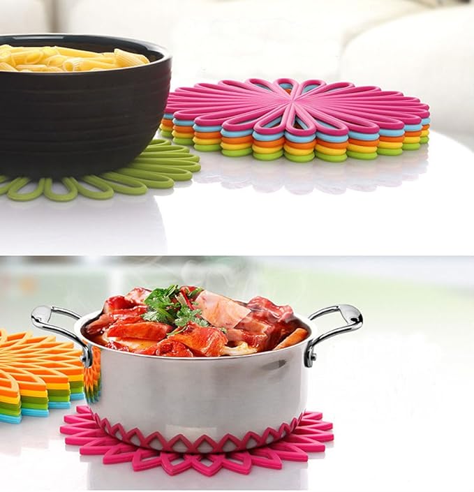 ME.FAN Silicone Trivet Mat - Kitchen Hot Pads for Pots & Dish - Insulated Teapot Trivet - Flexible, Durable, Non-Slip Large Coasters 3 Set Light Blue