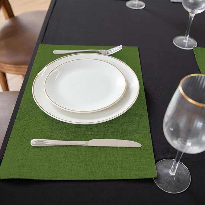 Linen Fabric Placemats Set of 4, Machine Washable, Heat Resistant, Wrinkle Free, Thick Polyester Kitchen Place Mats for Dining Table (Green)
