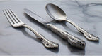 Oneida Silverware Set, Michelangelo Fine Flatware 4-Piece Salad Forks Set, Service For 4, 18/10 Stainless Steel, Mirror Finish, Dishwasher Safe, Home And Kitchen Utensils (Silver, 4 Piece)