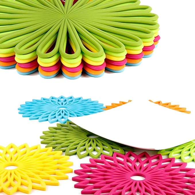 ME.FAN Silicone Trivet Mat - Kitchen Hot Pads for Pots & Dish - Insulated Teapot Trivet - Flexible, Durable, Non-Slip Large Coasters 3 Set Yellow
