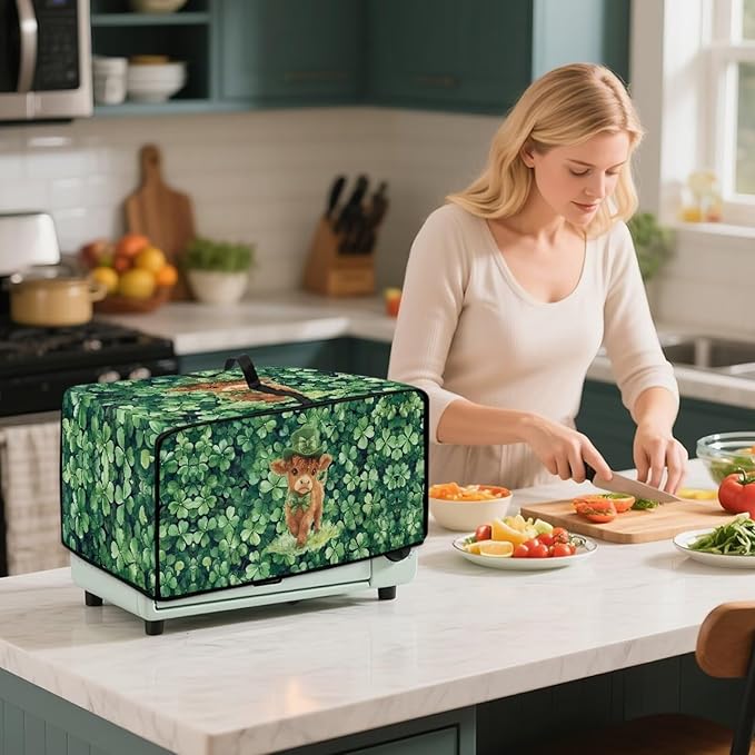 Highland Cow Four Leaf Clover Print Toaster Oven Cover Microwave Cover for Kitchen Countertop Appliance Dust Protector Decorative Oven Accessories for St. Patrick's Day Decor, Green, S