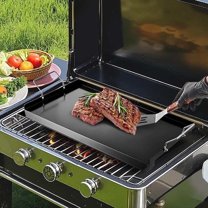 VEVOR Carbon Steel Griddle, Flat Top Plate, Griddle for BBQ Charcoal/Gas Gril with 2 Handles, Rectangular Flat Top Grill with Extra Drain Hole for Tailgating and Party