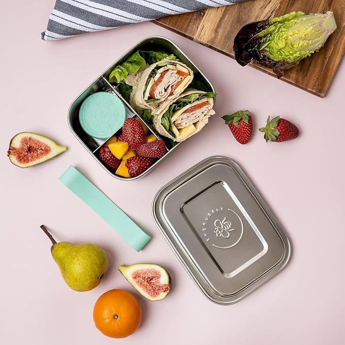 Everusely - Bento Box - Green, 27oz / 0.8 L - Stainless Steel Lunch Box with Leakproof Condiment Container - 3 Compartment Snack Organizer for On the Go Meals - Freezer & Dishwasher Safe