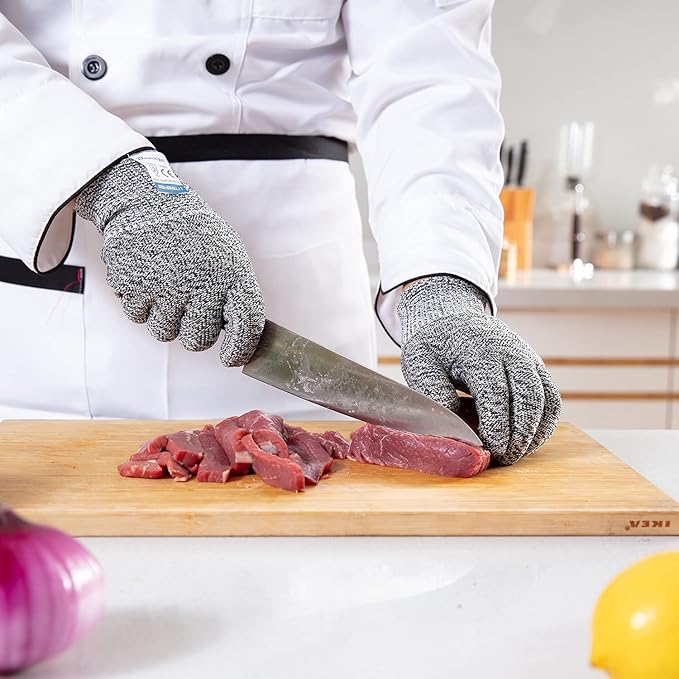 Dowellife 3 Pairs Cut Resistant Gloves Food Grade Level 5 Protection, Safety Kitchen Cuts Gloves for Mandolin Slicing, Fish Fillet, Oyster Shucking, Meat Cutting and Wood Carving (Black Gray, Small)