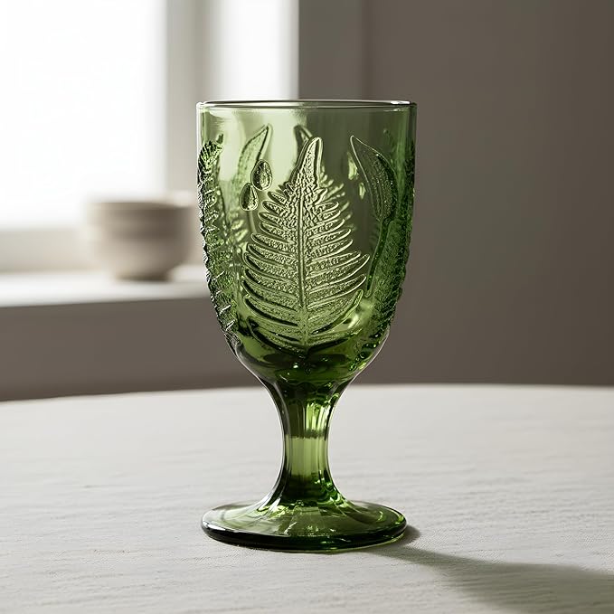 Green Stemmed Goblet, Hand-Pressed Fern Embossed Textured Glass for Water, Cocktails & Wine, Retro Boho Colored Stemware, Decorative Bar Drinkware for Kitchen Dining Table, Unique Botanical Style Gift