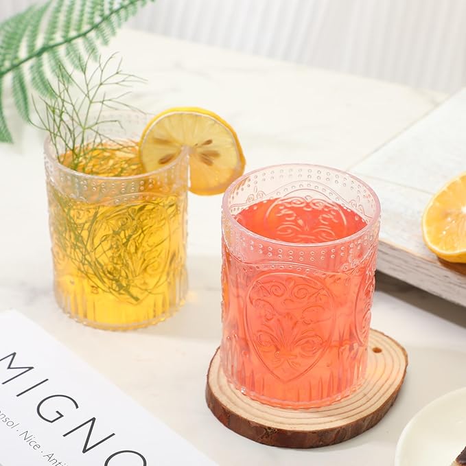 Qinyoung 100 Plastic Vintage Drinking Glasses 8.5oz Stemless Retro Embossed Wine Glasses Shatterproof Reusable Cups for Baby Shower Wedding Reception Grand Event Party (Clear)
