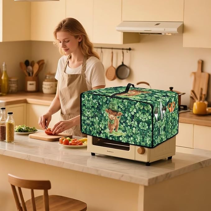 Highland Cow Four Leaf Clover Print Toaster Oven Cover Microwave Cover for Kitchen Countertop Appliance Dust Protector Decorative Oven Accessories for St. Patrick's Day Decor, Green, S