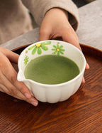 TANG PIN Premium Matcha Set - Traditional Japanese Matcha Making Kit with Spout Bowl (Chawan), Bamboo Whisk (Chasen) & Holder Stand - Complete Matcha Maker Starter Tools for Matcha Tea & Latt (Daisy)