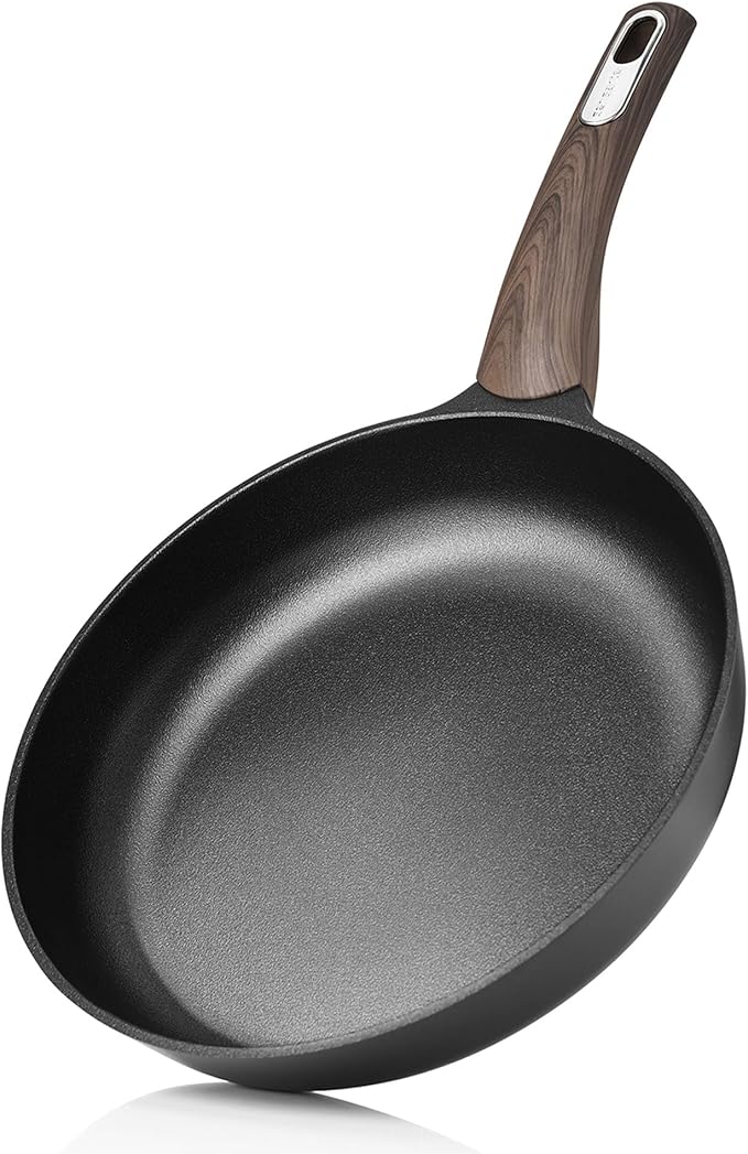 SENSARTE Nonstick Frying Pan Skillet, Egg pan, Omelette Pan, Healthy Cookware Chef's Pan, PFOA Free, 9.5 Inch, Black