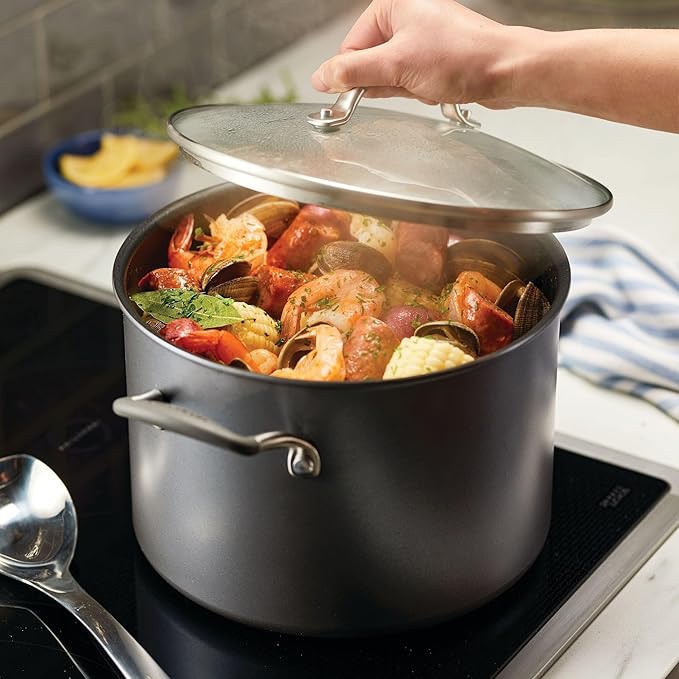 Circulon A1 Series with ScratchDefense Nonstick Induction Cookware, Stockpot with Lid, Pasta Pot, Kitchen Essentials, 8-Quart, Graphite