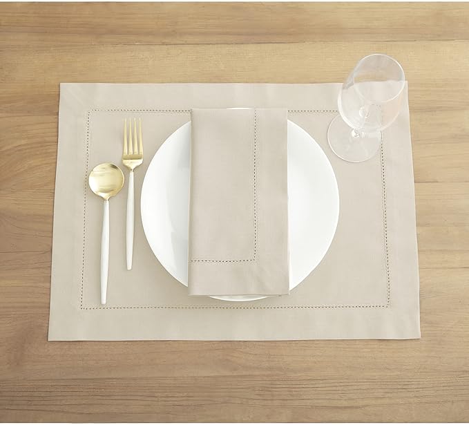 Solino Home Cotton Linen Placemats Set of 4 - Hemstitch Linen Placemats 14 x 19 Inch - Machine Washable Table Mats for New Year