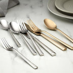 Oneida 897338 Robyn 20-Piece Flatware Set