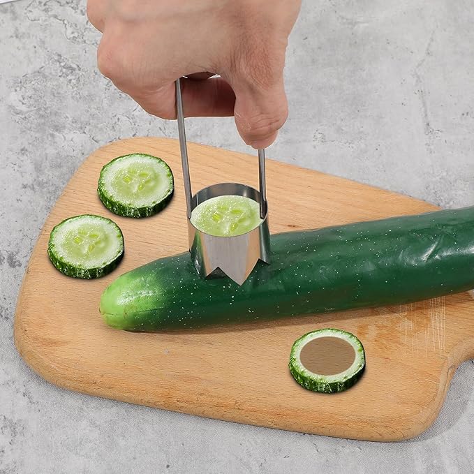 3 Pcs Red Bell Pepper Corer Pepper Seed Corer Remover Multifunctional Vegetable Core Remover Stainless Steel Reusable Fruit Corers Kitchen Gadget for Vegetable Fruit Cutter Coring