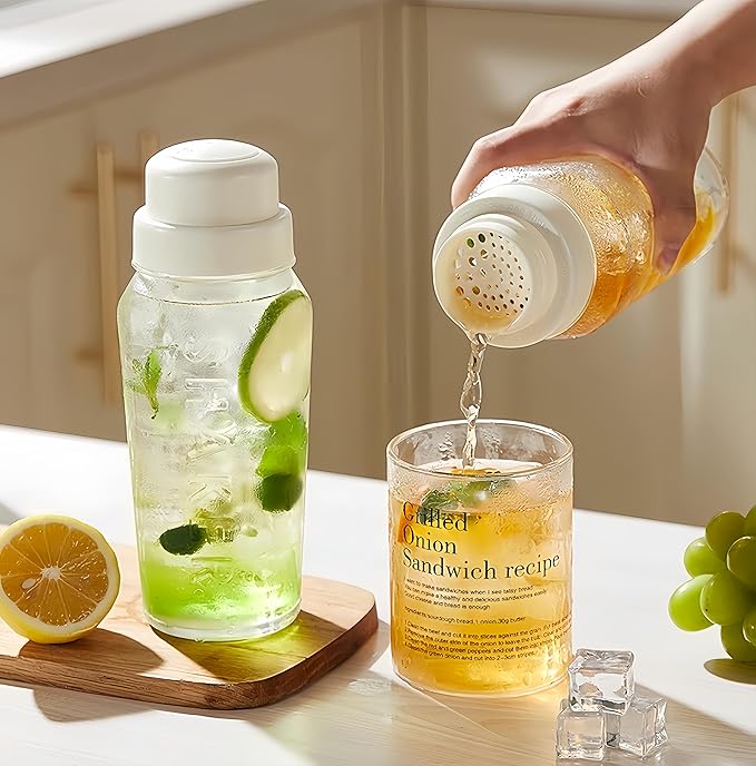 Cocktail Shaker Set-19 oz Glass Martini Shaker with Built-in Strainer，Muddler with Measuring Jigger and Stainless Steel Mixing Spoon, Home Bartender Kit Bar Tool for Margaritas Making, Drinks Mixing