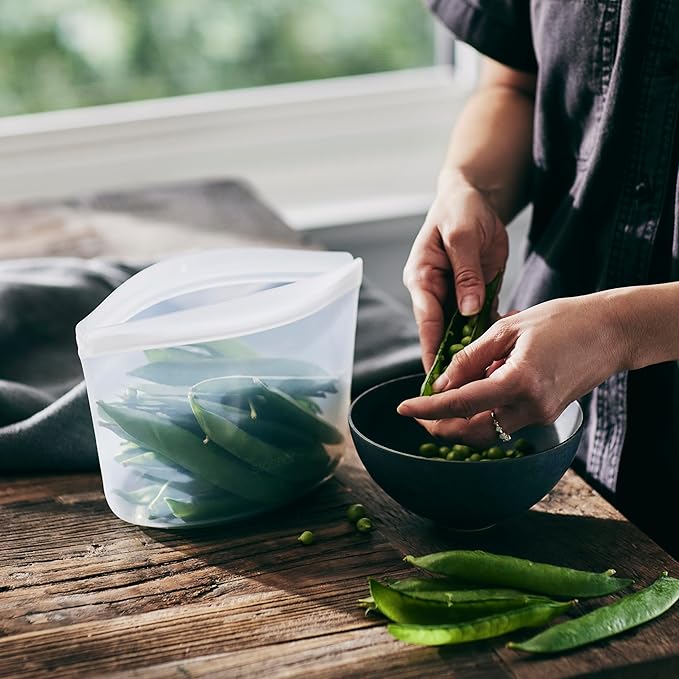 Stasher Premium Silicone Reusable Food Storage Bowl, Clear, Microwave, Sous Vide, Dishwasher, Oven and Freezer Safe, BPA Free, Leak-free, Eco-friendly, 4-Cup Bowl