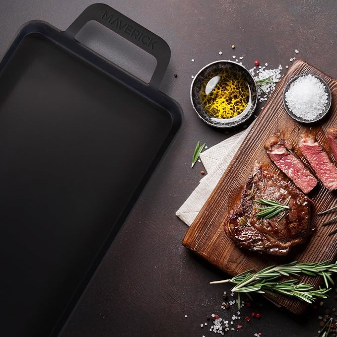 Maverick 22-Inch Preseasoned Carbon Steel Griddle, 4mm Heavy-Duty Flat Top Grill Pan with Raised Edges & Integrated Handles