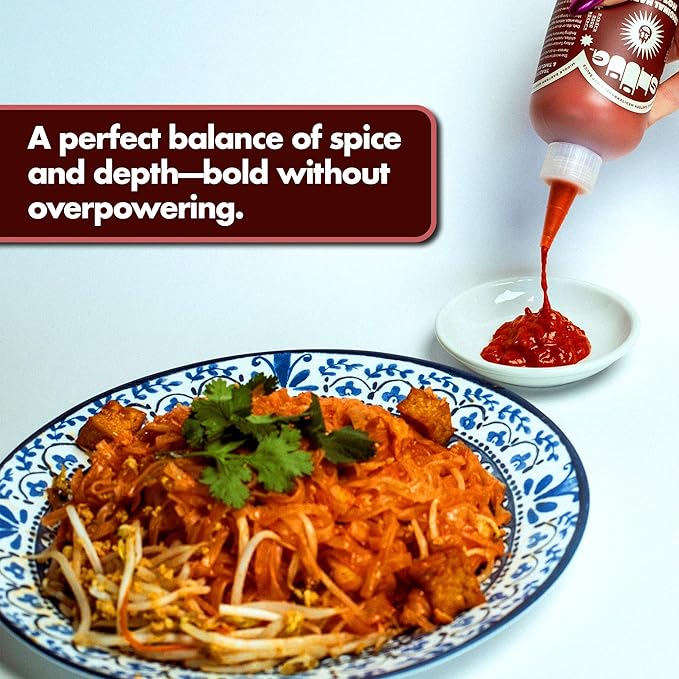 SHUUG Harissa Sauce (9oz) | Hot & Spicy Red Pepper Flavor | Middle Eastern Harissa Paste Sauce with Dried Chilis, Lemon & Garlic | Vegan, Non-GMO, Kosher | Flavor Cooking, Dipping & Marinades | 9oz