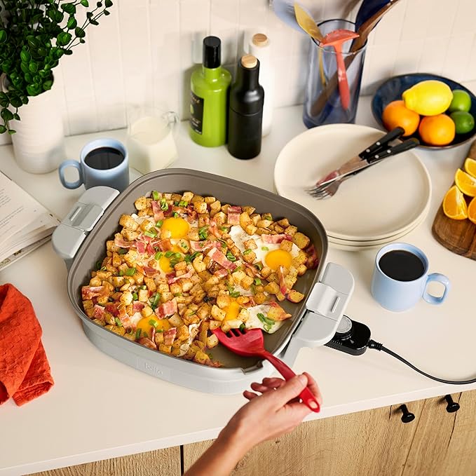 bella Make & Take XL Electric Skillet, Fits-anywhere™ kitchenware, EverGood™ Ceramic Coating, Adjustable Temperature & Dishwasher-Safe Tempered Glass Lid, Cast Aluminum Base, 1200 Watt, Oatmilk
