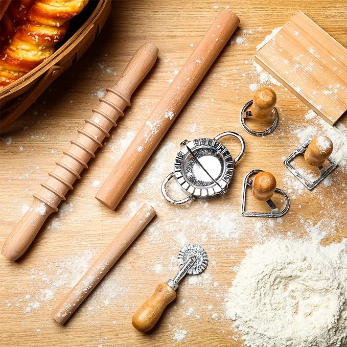 9 Pcs Gnocchi Pasta Making Tools kit - Gnocchi Board, Pasta Cutter, Ravioli Stamp, Wood Threaded Pasta Roller Pin Set, Noodle and Dumplings Maker, Homemade Kitchen Gift for Pasta Lovers