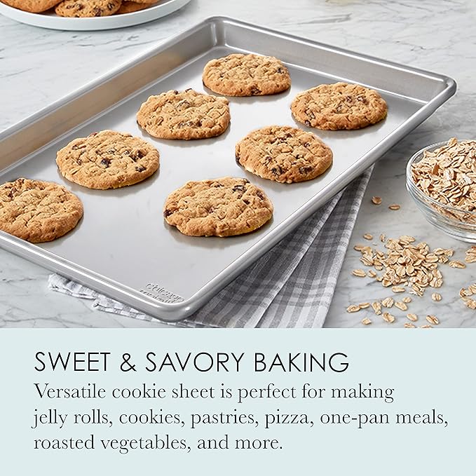 Chicago Metallic Commercial II Traditional Uncoated True Jelly Roll Pan, Make jelly rolls, cookies, pizza, one-pan meals, and more, 15-Inch by 10-Inch