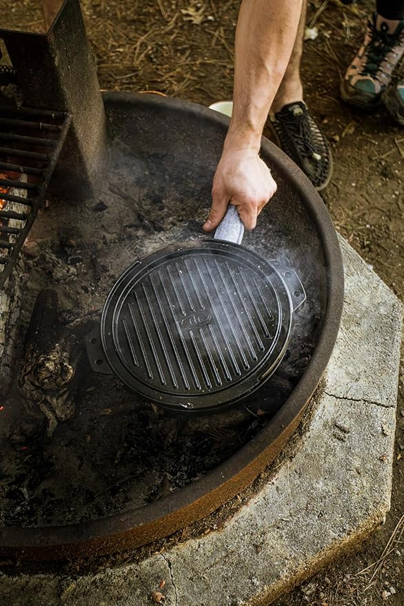 GSI Outdoors Guidecast 10" Dual-Sided Cast Iron Griddle/Grill Pan with Removable Wire Handles