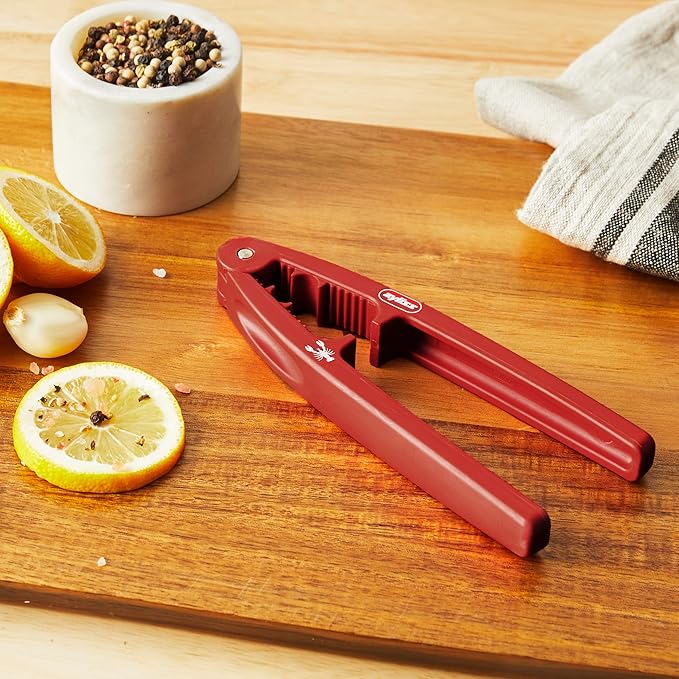 Zyliss Seafood Cracker Tool – Durable Shellfish Opener for Lobster, Crab Legs & More – Ergonomic Grip, Ridged Teeth, Unbreakable Plastic – Dishwasher Safe – Compact & Lightweight – 5-Year Warranty
