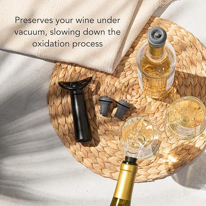 Vacu Vin Wine Saver Concerto - Black - 1 Pump 2 Stoppers - Wine Stoppers for Bottles with Vacuum Pump - Reusable - Made in the Netherlands
