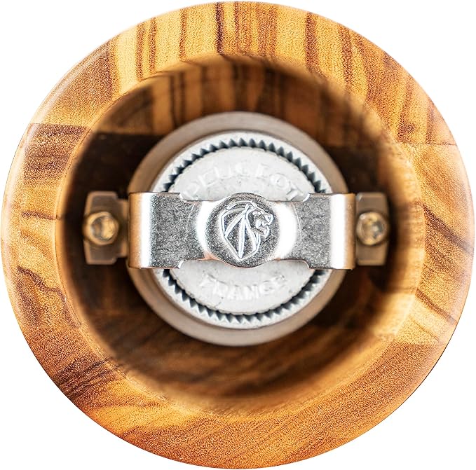 Peugeot - Paris Manual Pepper Mill - Adjustable Grinder - Olive Wood, Natural